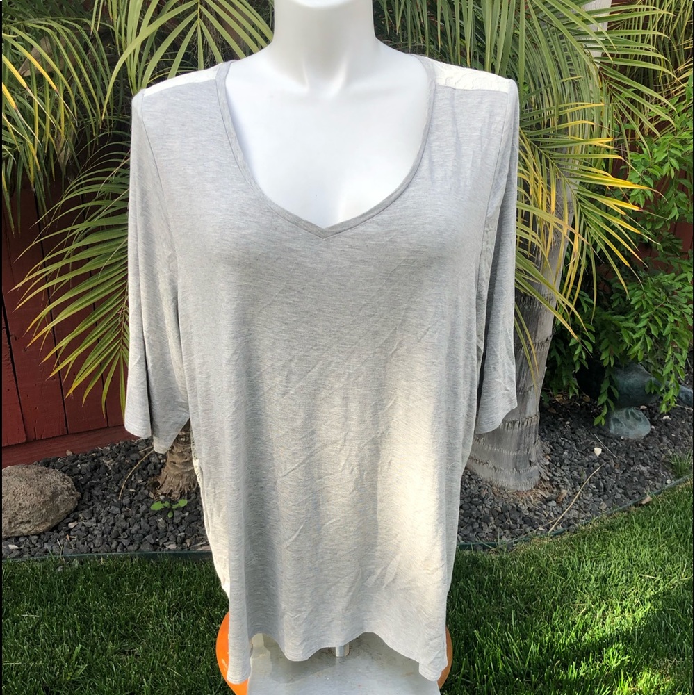 NWT Lane Bryant Short Sleeve Top size 26/28